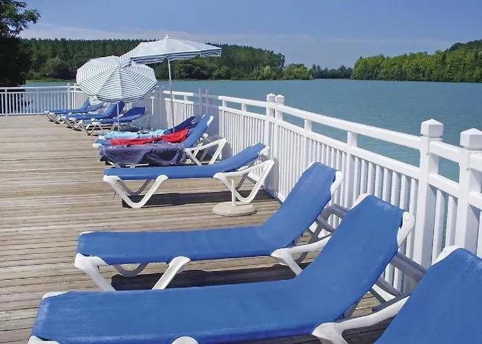 Appt Hameau Du Lac Avec Piscine Et Vue Sur Le Lac